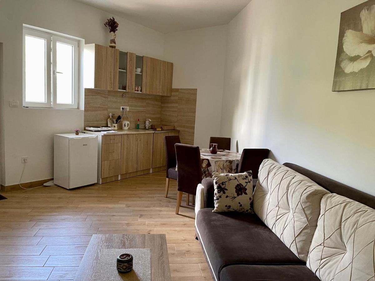 Apartment Jovana Herceg Novi Zewnętrze zdjęcie